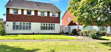 3 bed semi-detached house to rent