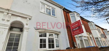 4 bedroom terraced house