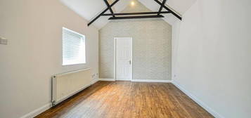 1 bedroom detached bungalow to rent