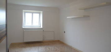 Pronájem bytu 2+1 74 m² (Podkrovní)