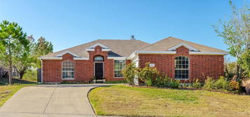 3717 Remington Ct, Sachse, TX 75048