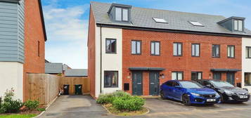 3 bedroom semi-detached house