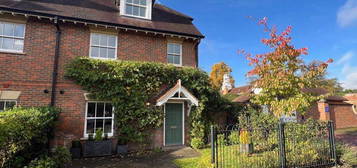 End terrace house to rent in Wethered Park, Marlow SL7