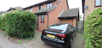 3 bedroom semi-detached house to rent