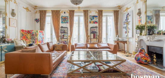 Magnifique appartement familial et de réception, 7 pièces, 206m² - Charme de l’ancien et belle copropriété – Paris 8e