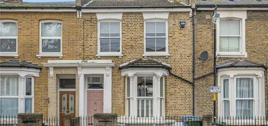 4 bedroom terraced house for sale