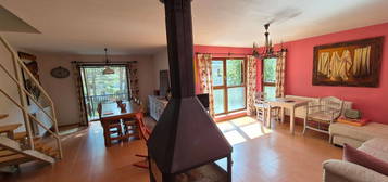 Chalet pareado en venta en calle de Santiago, 32