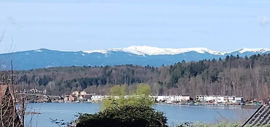 Haus mit Potential und fantastischem Ausblick in absoluter Ruhelage