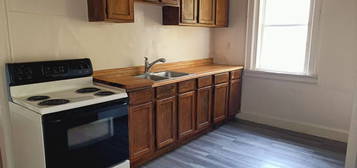 2343-2345 W Becher St Unit Upper, Milwaukee, WI 53215