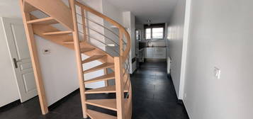 Appartement T3 Duplex 77 m² - Lyon 7 Jean Jaurès, Rue Clément Marot - Terrasse et Garage Inclus