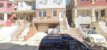 123 W 28th St Apt 3, Bayonne, NJ 07002