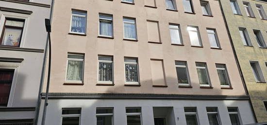 Stilvolle, modernisierte 3-Raum-Wohnung mit gehobener Innenausstattung in Hamburg Wilstorf