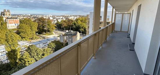 Location appartement 4 pièces 80 m²