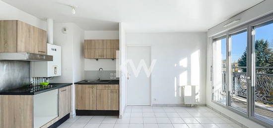 LOCATION : appartement de 2 pièces (37 m²) à NANGIS