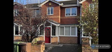 2 bedroom terraced house