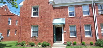 0609 - Stergiou, 2217 40th St NW APT 2, Washington, DC 20007