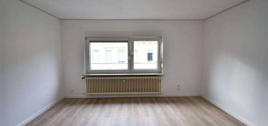 Idealer Grundriss! Renovierte 3-Zimmer-Wohnung in KR-City