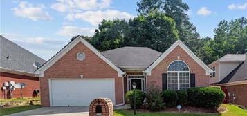 2803 Newtons Crest Cir, Snellville, GA 30078