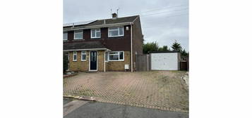 3 bedroom semi-detached house for sale