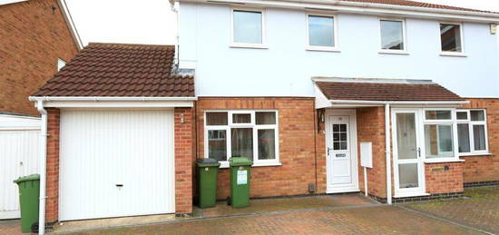 3 bedroom semi-detached house