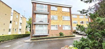 2 bedroom ground floor flat for sale