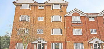 2 bed flat to rent