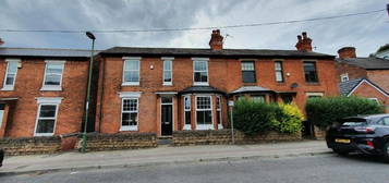 7 bedroom terraced house