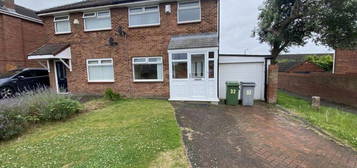 3 bedroom semi-detached house