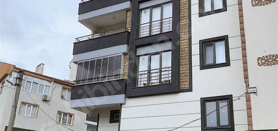 NECATİ EĞİTİM FAKÜLTESİ YAK.2+1 60 M2 ASANSÖRLÜ LUX ARAKAT DAİRE