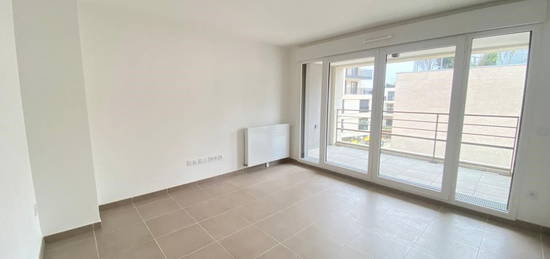 Appartement  à louer, 2 pièces, 1 chambre, 48 m²