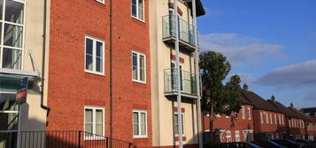 Flat to rent in Blandamour Way, Brentry BS10