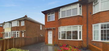 3 bed semi-detached house for sale