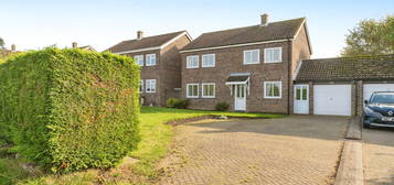 4 bed detached house for sale