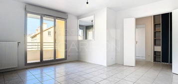 LYON 9 DANS BELLE RESIDENCE DE STANDING T2 54m² TERRASSE 6,6m² 249000€