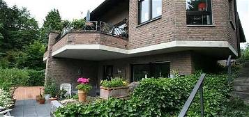 Traumhafte ruhige Wohnung mit drei Zimmern und Balkon in Herzogenrath
