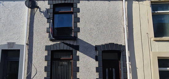 Terraced house to rent in Pegler Street, Swansea SA5