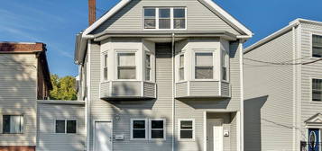 104 Washington St #1, Medford, MA 02155