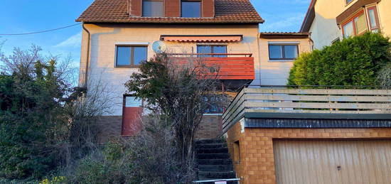 Renovierungsbedürftiges EFH mit Garten und Südbalkon–Ihr Traum vom Eigenheim in Ostfildern-Scharnhausen