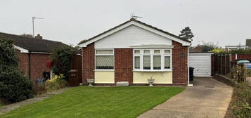 2 bedroom detached bungalow for sale