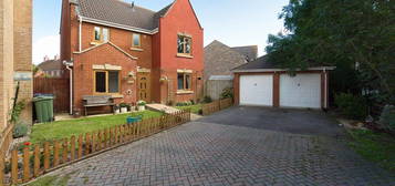 4 bed detached house for sale