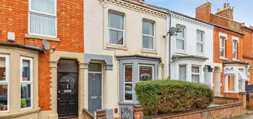 3 bed terraced house for sale