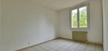 Location appartement 3 pièces 54 m²