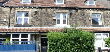 4 bedroom terraced house