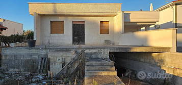 Villa singola a Martina Franca (TA), grezzo 2 liv