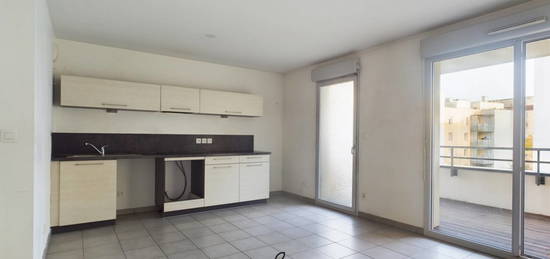 Appartement  à vendre, 4 pièces, 3 chambres, 81 m²