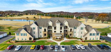 545 Rarity Bay Pkwy Apt 206, Vonore, TN 37885