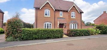 4 bed detached house for sale