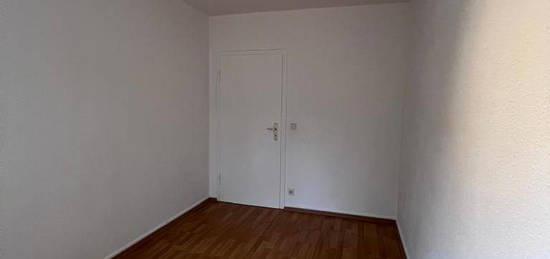 3 Zimmer Wohnung zum Selbstgestalten in ZENTRAL Bulmke-Hüllen