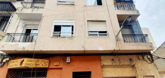 Piso en venta en Raimundo de Los Reyes, 26, Sagrado Corazón