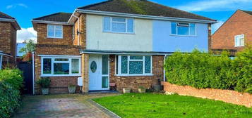 4 bedroom semi-detached house for sale